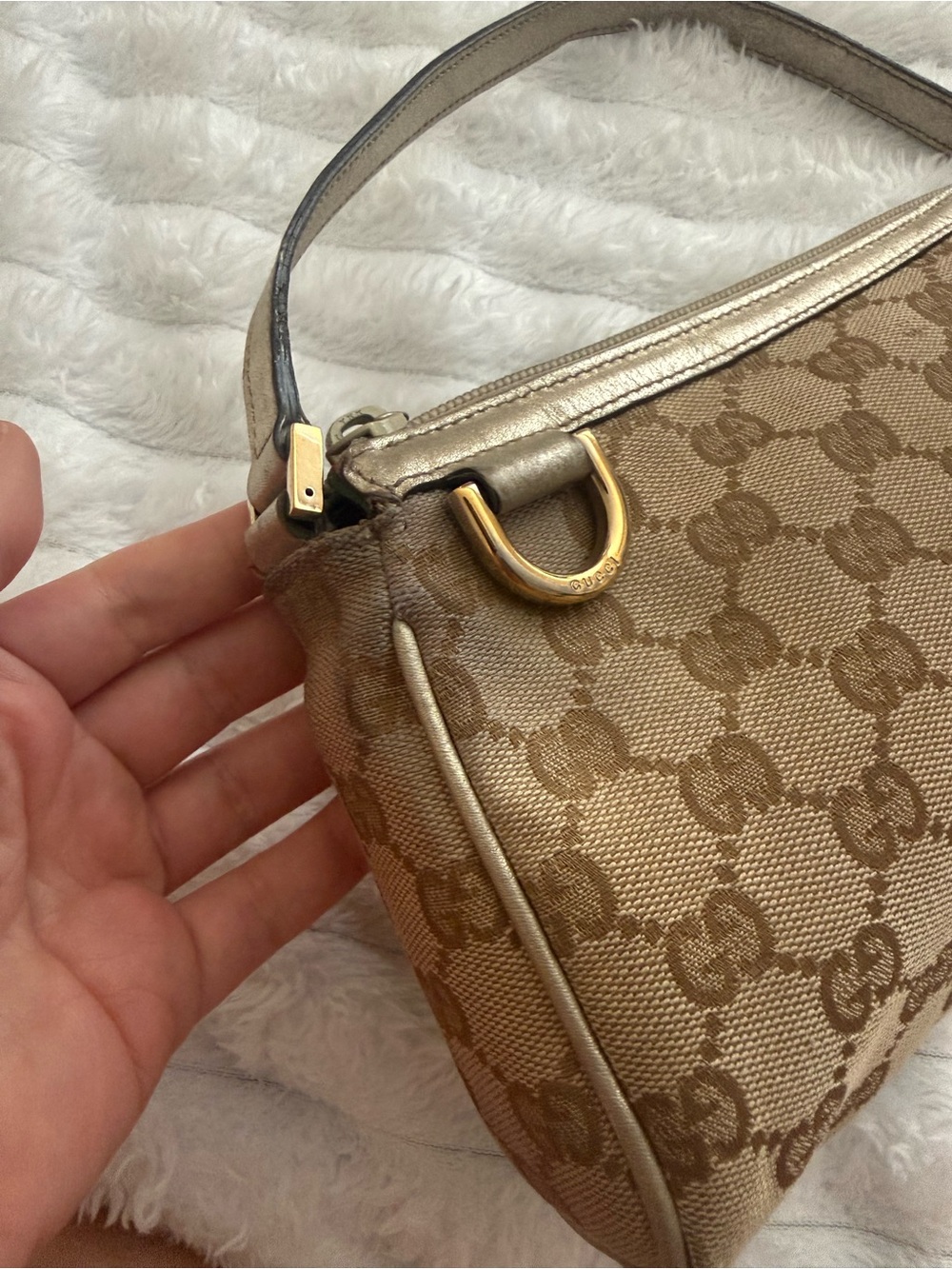 Gucci authentic mini shoulder bag - Picture 8 of 13